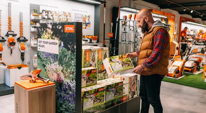 STIHL Dealer Display
